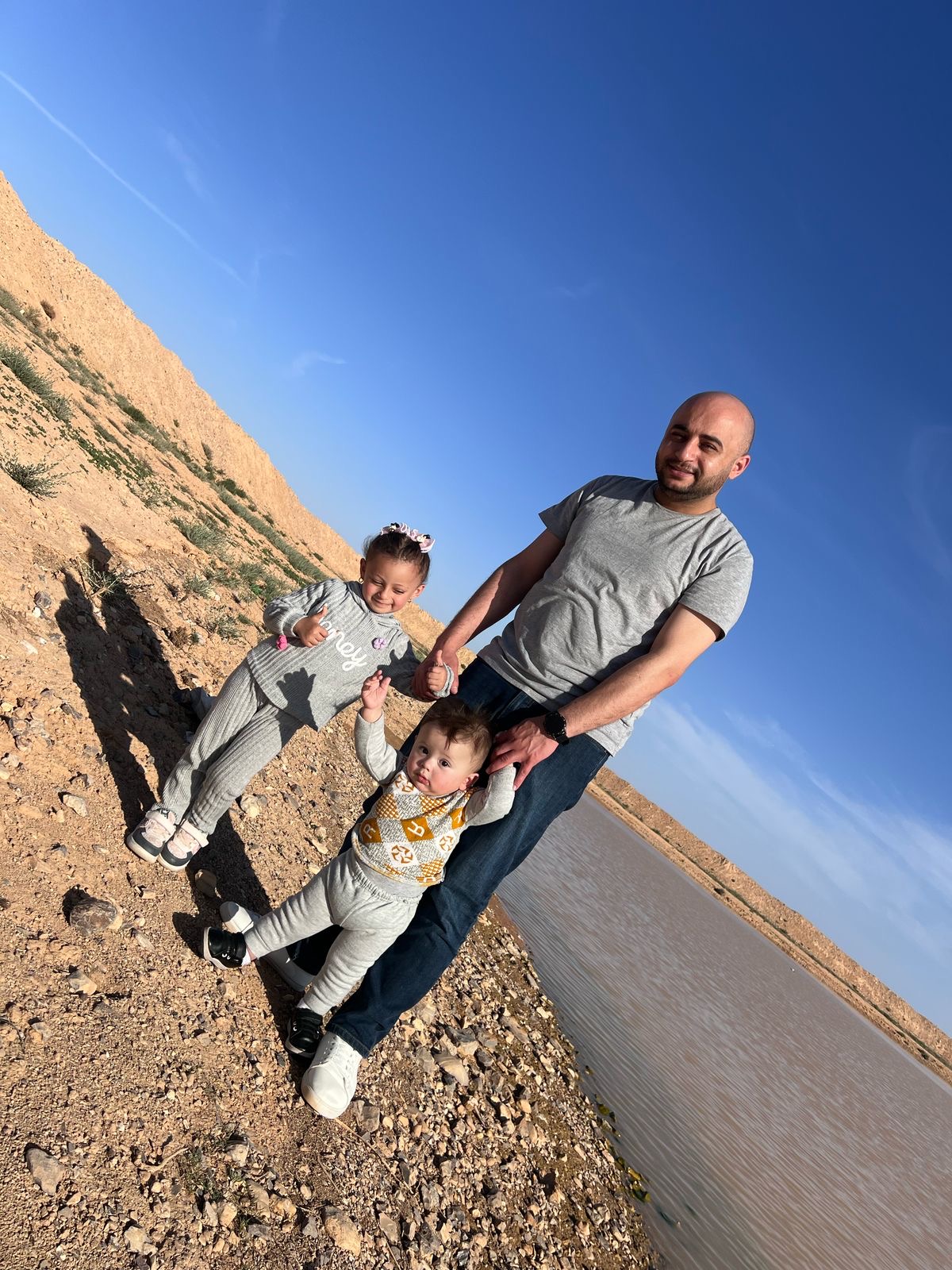 العائلة