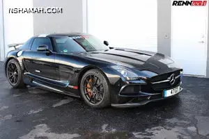مرسيدس SLS بلاك سيريس معدلة تثير قلق منافستها من إيطاليا مرسيدس SLS بلاك سيريس معدلة تثير قلق منافستها من إيطاليا